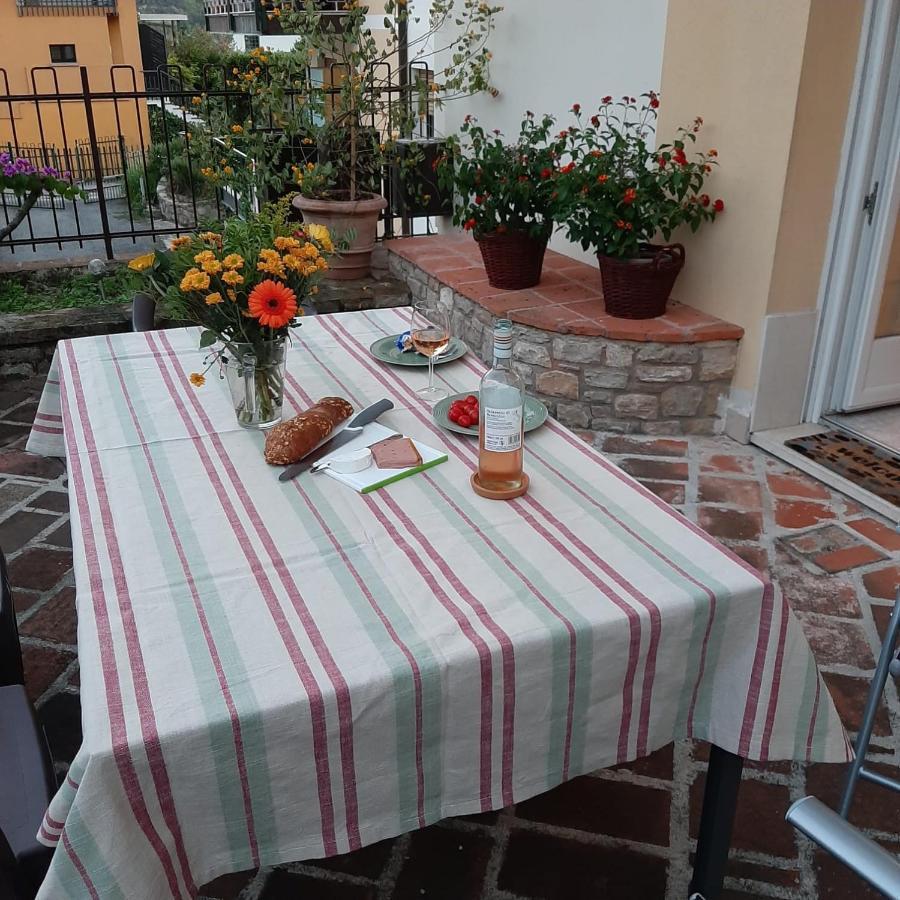 Appartamento Girasole, Salò Eksteriør bilde